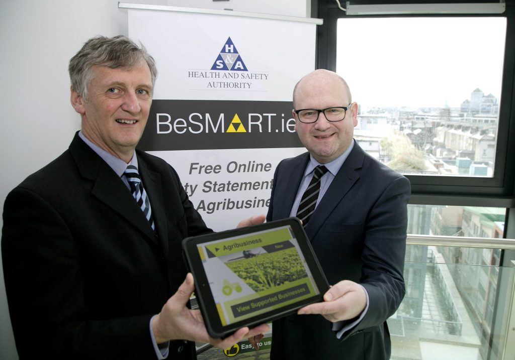 “Minister Ged Nash TD launches the free BeSMART.ie Agribusiness tool with Martin O’Dea, Senior Inspector with the Health and Safety Authority. The free BeSMART.ie online tool is available now and meets the needs of a range of agribusinesses including slurry contractors, horticulturalists and equestrian centres. BeSMART.ie was developed by the Health and Safety Authority to help small businesses develop their own safety statement and to contribute to a culture of safety and health in their workplaces.”. Photo Colm Mahady / Fennell Photography 2016 - no reproduction Fee